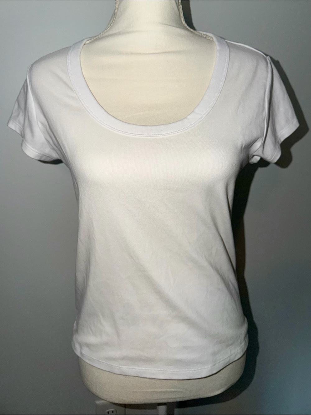 Free Assembly Scoop Neck Tee